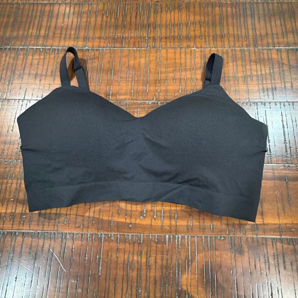 Shapermint 4X black wire free bra smoothing wireless molded cups 44G 46E 46F